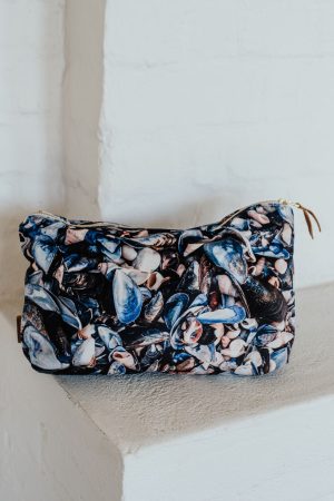 Cosmetic Travel Bag - Muscle Shells